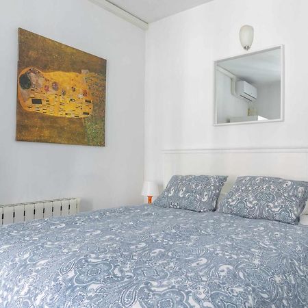 Acogedor Y Centrico Estudio Apartman Madrid Kültér fotó