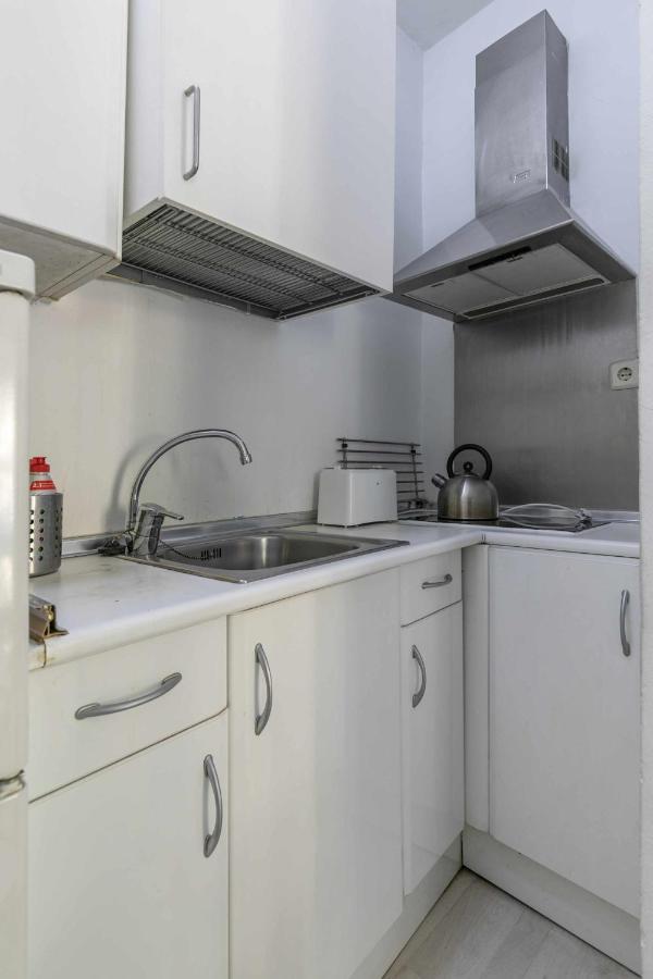 Acogedor Y Centrico Estudio Apartman Madrid Kültér fotó