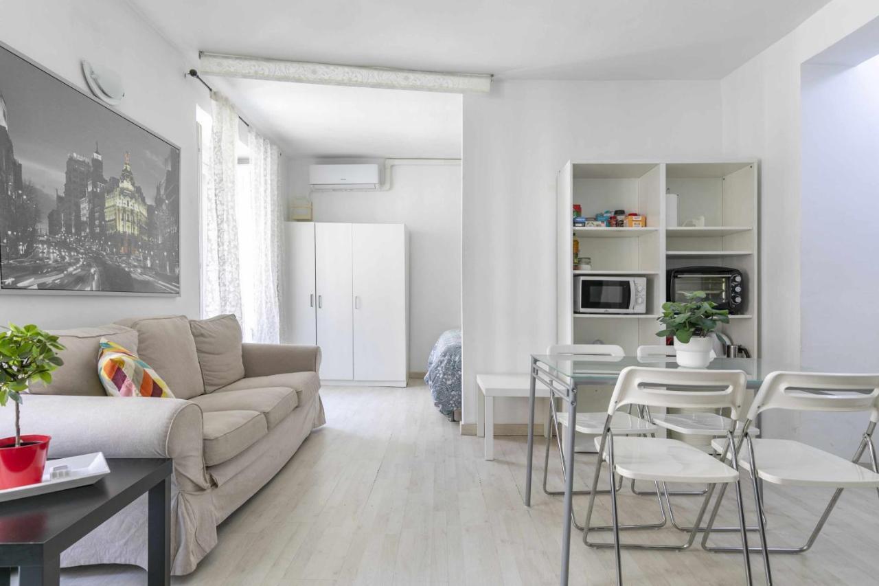 Acogedor Y Centrico Estudio Apartman Madrid Kültér fotó